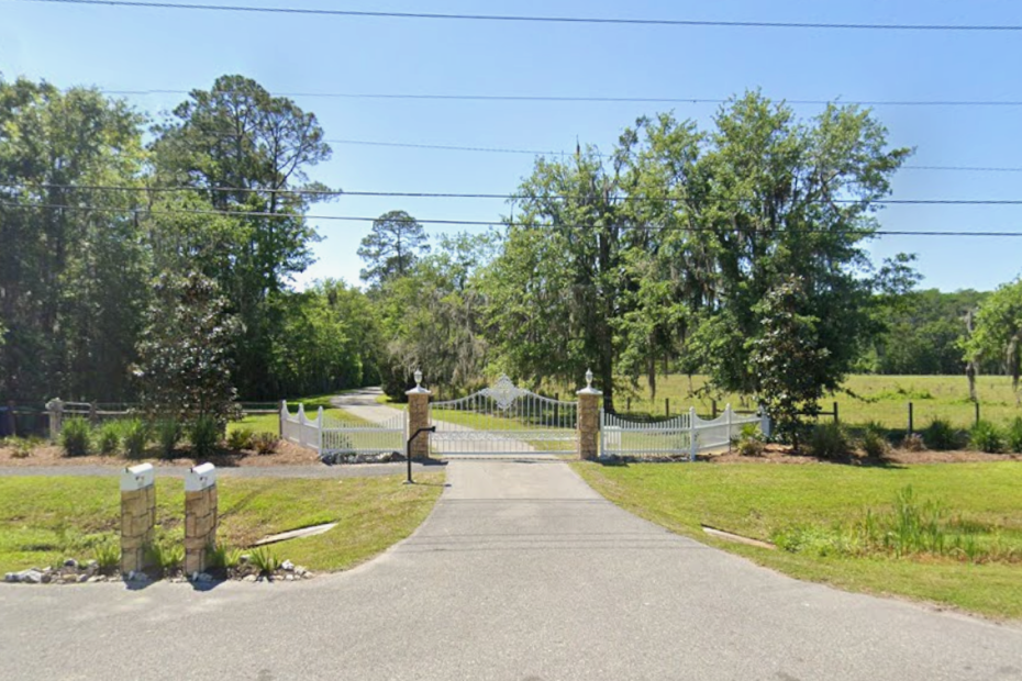 Bonne et Belle is a wedding venue located on NW 43rd St in Gainesville.